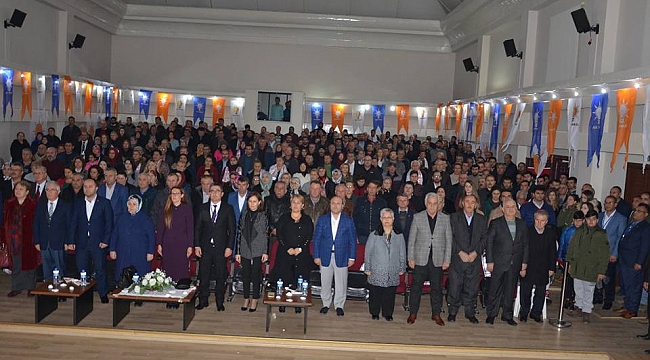 İl Başkanı KARADAĞ Gelibolu ilçe yönetim kurulu toplantısına katıldı