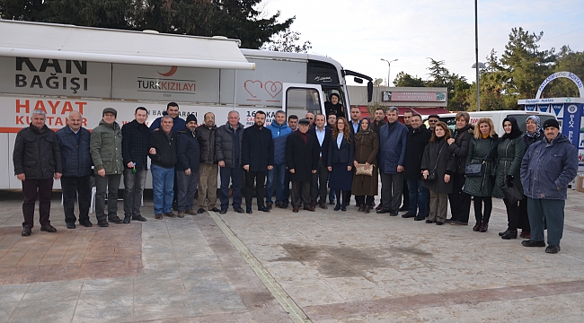 AK Parti Çanakkale İl Başkanı Karadağ Biga İlçesinde Temaslarda Bulundu.