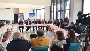 Başkan Işık, yıllık değerlendirme toplantısında eleştirileri de yanıtladı