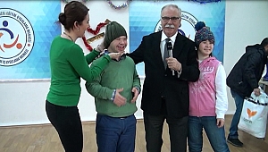 Çanakkale Belediye Başkanı Özel Eğitim Uygulama Okulunu ziyaret etti