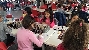 Çanakkale Belediyespor Satranç Takımı 6 Kupa Daha Kazandı