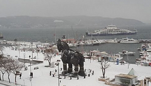 Çanakkale Beyaz'a Büründü