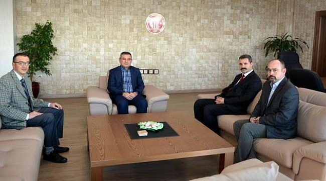 ÇOMÜ Yardımda Bulunmaya Hazır