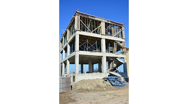 Lapseki Belediyesi Yeni Hizmet Binası Sona Yaklaşıyor