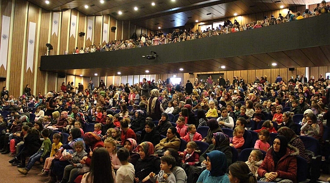 Minikler 'Köstebekgiller' ile Doyasıya Eğlendi