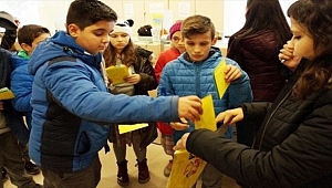 Öğrencilerden Polislere Duygulandıran Mektup