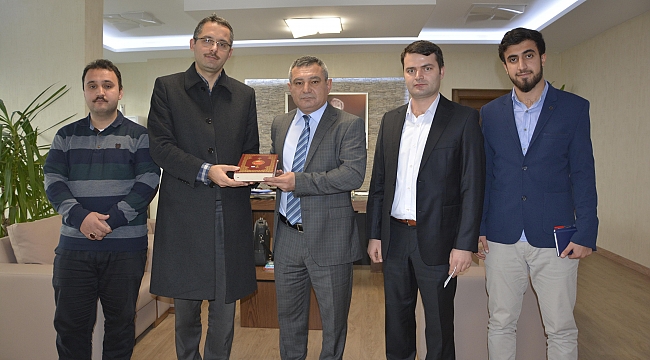 Osmanlı Türkçesi Topluluğu'ndan Rektör Prof. Dr. Yücel Acer'e Ziyaret