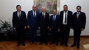 Özacar, CHP grup toplantısına katıldı