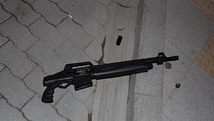 Sokakta pompalı tüfek buldular