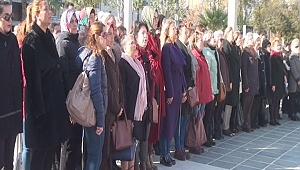 Türk kadınına seçme seçilme hakkının verilişinin 82'inci yılı