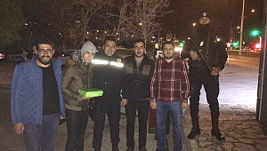 Türkiye Gençlik Vakfı (TÜGVA) Çanakkale İl Temsilciliğinden Polis Noktalarına Kandil ve Başsağlığı Ziyareti