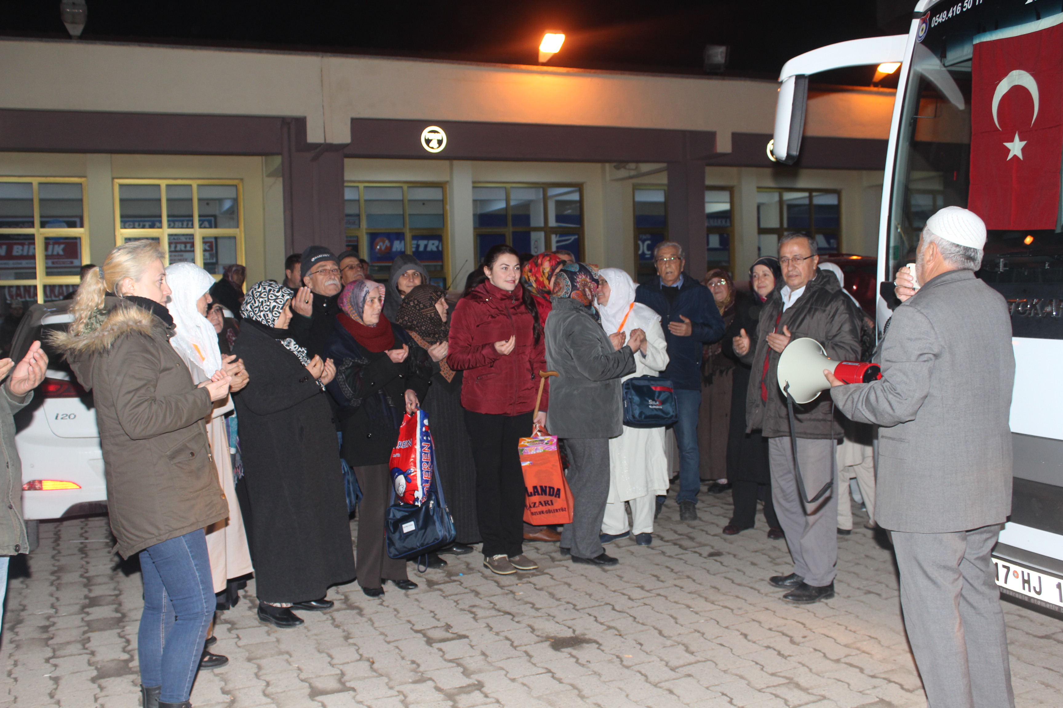 Umreciler kutsal topraklardan döndü