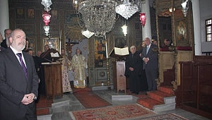 Gökçeada'da Metropoliti Kirilios için isim ayini düzenlendi