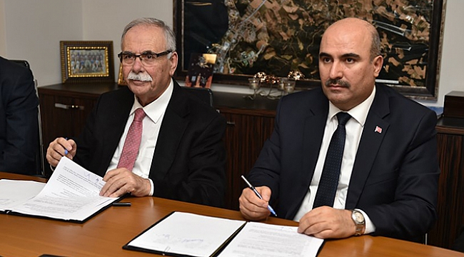 Güçlü Yerel Yönetim, Yöneticilik Ve Liderlik Eğitimleri Projesinin İmzaları Atıldı