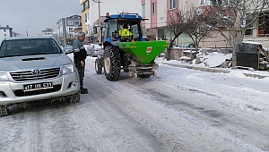 Kar Ve Buz Temizleme Çalışmaları Kent Genelinde Devam Ediyor