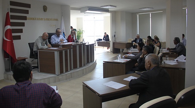 Kepez Belediye Meclisi'nden Teröre Karşı Ortak Deklarasyon