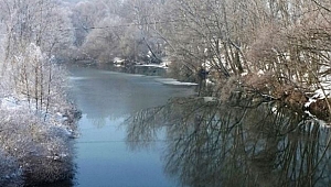 Kocabaş Çayı Soğuktan Buz Tuttu