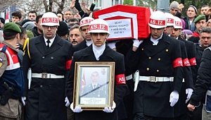 Şehit astsubay Kıvanç Kaşıkçı son yolculuğuna uğurlandı