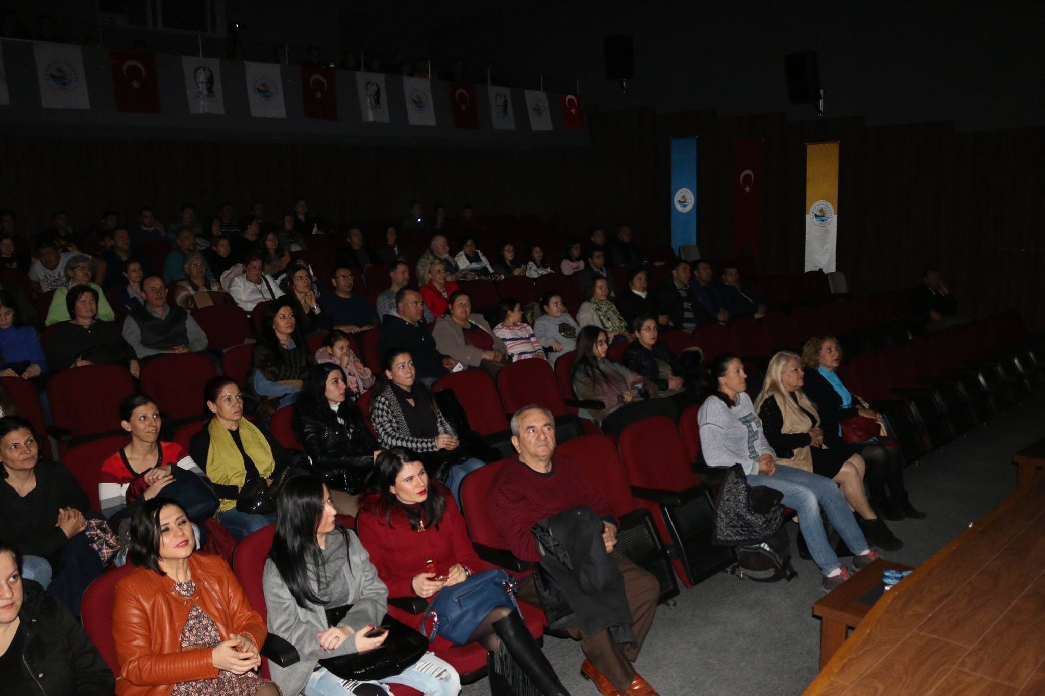 "Çakallarla Dans" film gösterimi yapıldı