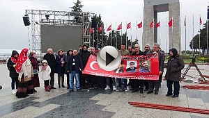 15 Temmuz şehitlerinin yakınları Çanakkale Şehitliği'nde