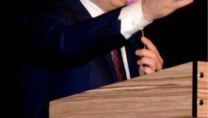 AK Parti'li Turan: "Millet adına karar veren mahkemeler FETÖ'cülüğüyle gurur duyanlara hakettikleri cezaları verecektir, vermelidir"