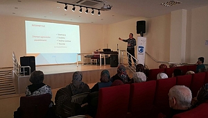 Altın Yıllar Yaşam Merkezinde Bilgilendirme Toplantısı Gerçekleştirildi