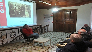 "Bir Taksicinin Anıları: Şoför Kör İbrahim" başlıklı çarşamba sohbeti gerçekleştirildi.