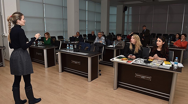 Eğitimciler Atık Piller Konusunda Bilgilendirdi