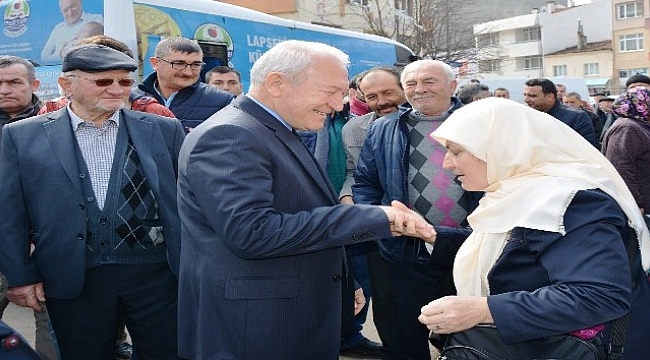 Lapseki'de Umreciler Kutsal Topraklara Uğurlandı...