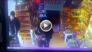 Sahte Para Dolandırıcılığı Kameraya Yansıdı