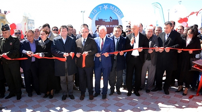 15 Temmuz şehitler parkı açıldı