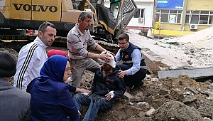 Biga Kültür Sarayı Yıkımında Korkutan Kaza