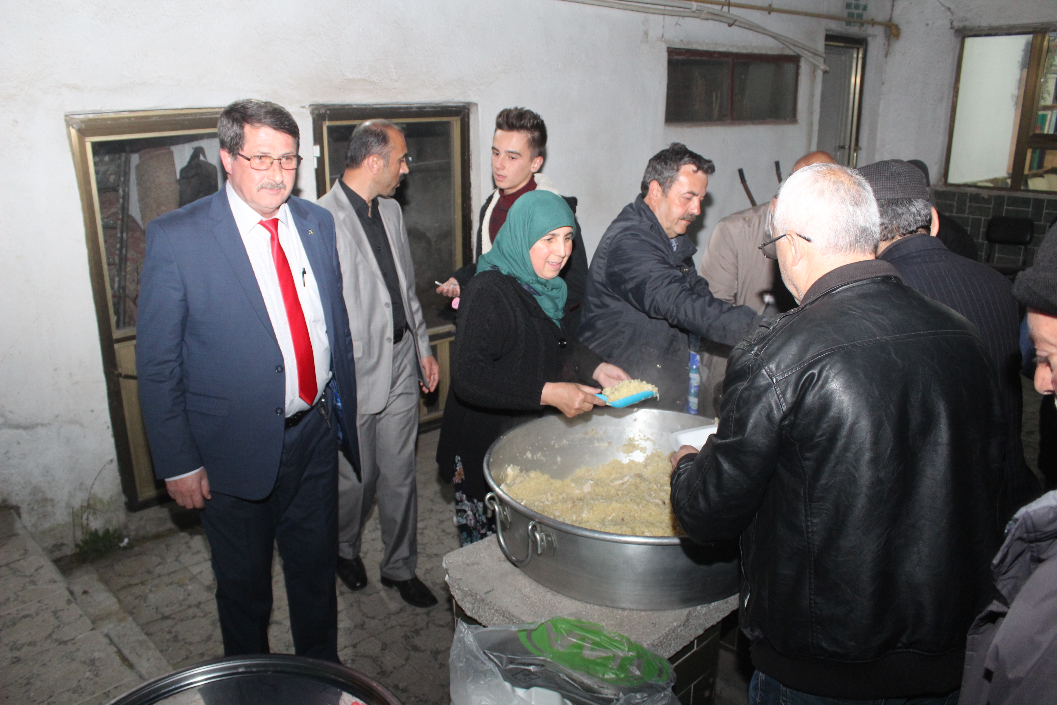 Çan Alpaslan Türkeş'i unutmadı