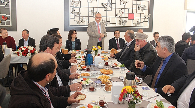 Çan Chp İlçE yönetiminden bilgilendirme kahvaltısı