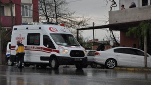 Çanakkale'de trafik kazası: 3 yaralı
