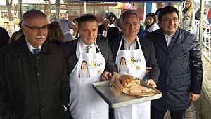 Cuma pazarında hayır lokması dağıtıldı