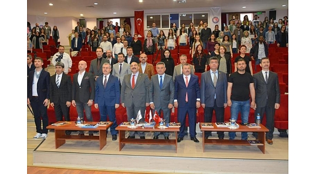 İŞKUR 2017 girişimcilik kariyer zirvesi ÇOMÜ'de düzenledi