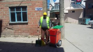 Köylerde temizlik çalışması