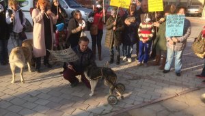 Küpeli için yürüdüler