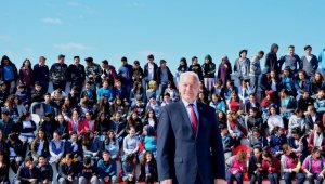 Lapseki'de öğrenciler moral yemeğinde buluştu