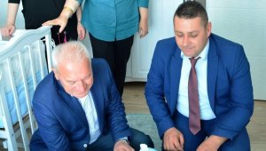 Lapseki'de yeni doğan bebek ziyaretleri