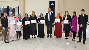 Şirintepe Bilgi Evi'nde belge töreni