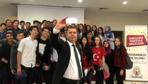 Başkan Kuzu gençlerle bir araya geldi