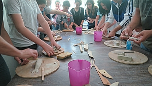 "Benim Sardalyam Atölyesi" ile Çanakkale'nin simgesi sardalya balığı sanata dönüştü