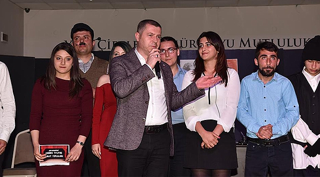 Çan Belediyesi'nden Hem Güldüren Hem Düşündüren Tiyatro Gösterisi