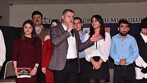 Çan Belediyesi'nden Hem Güldüren Hem Düşündüren Tiyatro Gösterisi