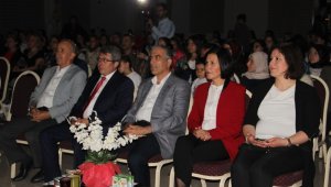 Çan Fen lisesi öğrencilerinden şiir dinletisi