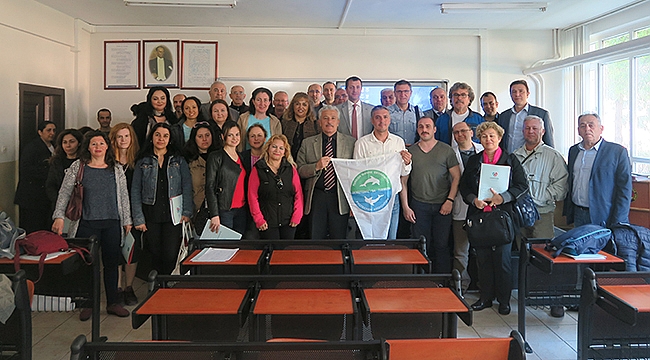 "Çanakkale Deniz Aşıkları - Çanakkale İçin Mavi Adım" projesinde "Öğretmen Eğitimleri" başladı
