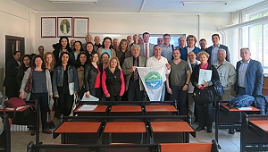 "Çanakkale Deniz Aşıkları - Çanakkale İçin Mavi Adım" projesinde "Öğretmen Eğitimleri" başladı