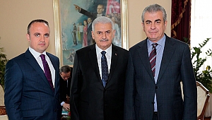 Çanakkale Ticaret ve Sanayi Odası Yönetim Kurulu Başkanımız Bülend Engin Çanakkale Milletvekili Bülent Turan ile birlikte Başbakanımızı ziyaret etti.